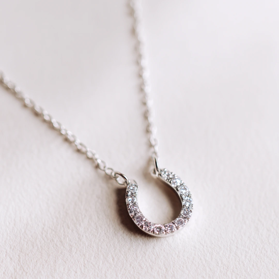 neclace pendant locket